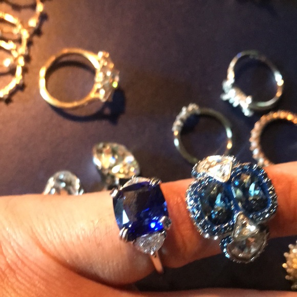 ❤️HOST PICK❤️Authentic Swarovski 17 Rings collection size 52. Mint condition. - Picture 14 of 16